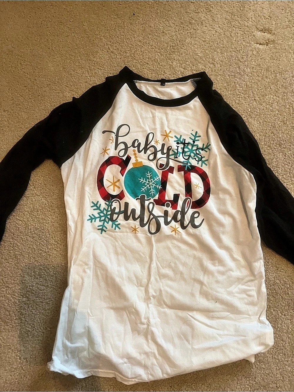 Ladies Long Sleeve holiday Graphic Tee in White & Black